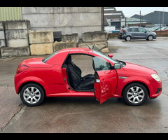 Vauxhall Tigra 1.4i 16v 2dr - 25