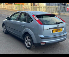 Ford Focus 1.6 Zetec Climate 5dr - 22