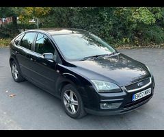 Ford Focus 2.0 Titanium 5dr - 6