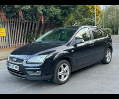 Ford Focus 2.0 Titanium 5dr - 11