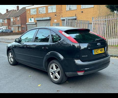 Ford Focus 2.0 Titanium 5dr - 14