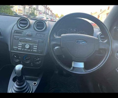 Ford Fiesta 1.4 Ghia 3dr - 12