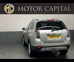 Chevrolet Captiva 2.2 VCDi LTZ Auto 4WD Euro 5 5dr (7 Seats) - 5