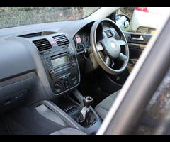 Volkswagen Golf 1.6 FSI SE 5dr - 29