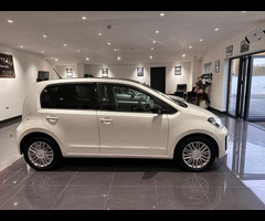 Volkswagen UP! 1.0 Move up! Euro 6 5dr - 3