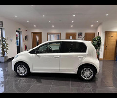 Volkswagen UP! 1.0 Move up! Euro 6 5dr - 10