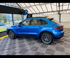 Porsche Macan 2.0 Macan Semi-Auto 4WD 5dr - 7