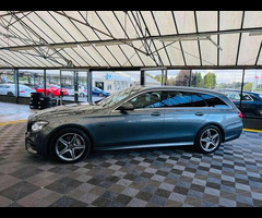 Mercedes-Benz E-class 2.0 E 300 AMG Line Premium de Auto 5dr - 5