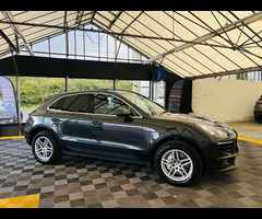 Porsche Macan 3.0 Macan S D Semi-Auto 4WD 5dr - 3