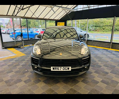 Porsche Macan 3.0 Macan S D Semi-Auto 4WD 5dr - 4