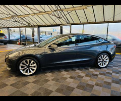 Tesla MODEL 3 Model 3 Long Range AWD 4WD 4dr - 5