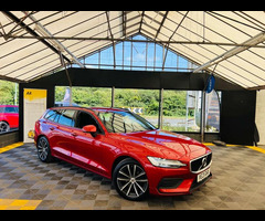 Volvo V60 2.0 V60 Momentum B4 MHEV Auto 5dr