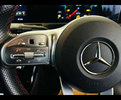 Mercedes-Benz A-class 2.0 A 180 AMG Line Executive D 4dr - 21