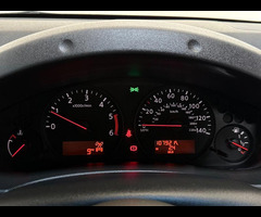 Nissan Navara 2.5 dCi Tekna 4WD Euro 5 4dr - 19