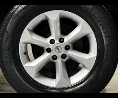 Nissan Navara 2.5 dCi Tekna 4WD Euro 5 4dr - 80