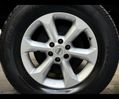 Nissan Navara 2.5 dCi Tekna 4WD Euro 5 4dr - 81