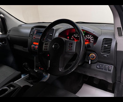 Nissan Navara 2.5 dCi Acenta 4WD Euro 5 4dr - 16