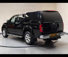 Nissan Navara 2.5 dCi Acenta 4WD Euro 5 4dr - 30