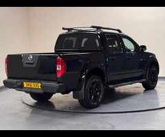 Nissan Navara 2.5 dCi Tekna 4WD Euro 4 4dr - 6