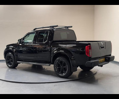 Nissan Navara 2.5 dCi Tekna 4WD Euro 4 4dr - 43
