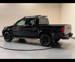 Nissan Navara 2.5 dCi Tekna 4WD Euro 4 4dr - 51