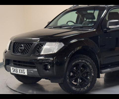 Nissan Navara 2.5 dCi Tekna 4WD Euro 4 4dr - 60