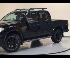 Nissan Navara 2.5 dCi Tekna 4WD Euro 4 4dr - 61