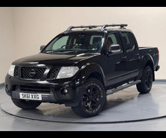 Nissan Navara 2.5 dCi Tekna 4WD Euro 4 4dr - 63