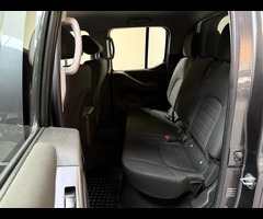 Nissan Navara 2.5 dCi Visia 4WD Euro 5 4dr - 32