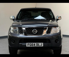 Nissan Navara 2.5 dCi Visia 4WD Euro 5 4dr - 34
