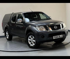 Nissan Navara 2.5 dCi Visia 4WD Euro 5 4dr - 36