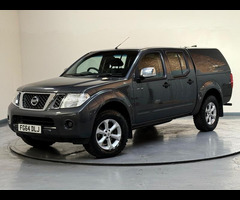 Nissan Navara 2.5 dCi Visia 4WD Euro 5 4dr - 64