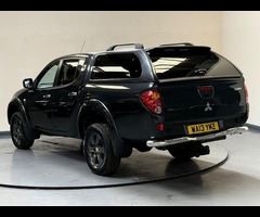 Mitsubishi L200 2.5 DI-D Warrior 4WD Euro 5 4dr (LB) - 26