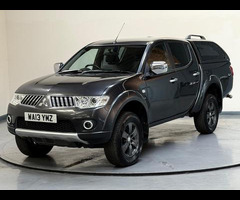 Mitsubishi L200 2.5 DI-D Warrior 4WD Euro 5 4dr (LB) - 33