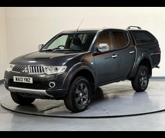 Mitsubishi L200 2.5 DI-D Warrior 4WD Euro 5 4dr (LB) - 49