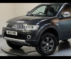 Mitsubishi L200 2.5 DI-D Warrior 4WD Euro 5 4dr (LB) - 64