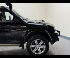 Mitsubishi L200 2.5 TD Animal 4WD 4dr - 17