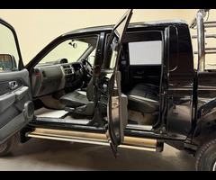 Mitsubishi L200 2.5 TD Animal 4WD 4dr - 38