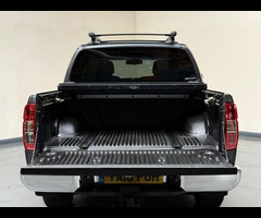 Nissan Navara 2.5 dCi Tekna Auto 4WD Euro 4 4dr - 10