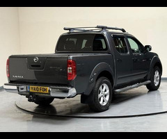 Nissan Navara 2.5 dCi Tekna Auto 4WD Euro 4 4dr - 26