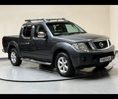 Nissan Navara 2.5 dCi Tekna Auto 4WD Euro 4 4dr - 58