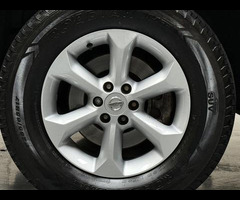 Nissan Navara 2.5 dCi Tekna Auto 4WD Euro 4 4dr - 77