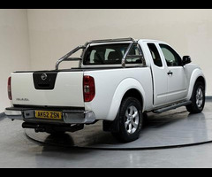 Nissan Navara 2.5 dCi Acenta King Cab Pickup 4WD Euro 5 4dr - 6