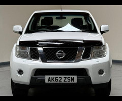 Nissan Navara 2.5 dCi Acenta King Cab Pickup 4WD Euro 5 4dr - 8