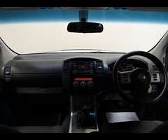 Nissan Navara 2.5 dCi Acenta King Cab Pickup 4WD Euro 5 4dr - 22