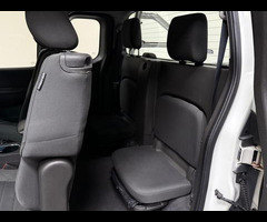 Nissan Navara 2.5 dCi Acenta King Cab Pickup 4WD Euro 5 4dr - 32