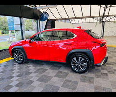 Lexus UX 2.0 UX 250h F Sport 4x2 CVT 5dr - 7