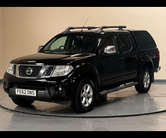 Nissan Navara 2.5 dCi Tekna 4WD Euro 5 4dr - 39
