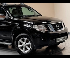 Nissan Navara 2.5 dCi Tekna 4WD Euro 5 4dr - 50