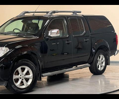 Nissan Navara 2.5 dCi Tekna 4WD Euro 5 4dr - 54
